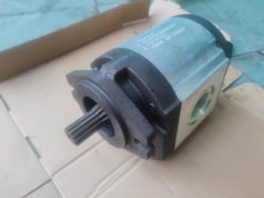 Bơm bánh răng Ronzio-Italy 03ZBG45B265SN