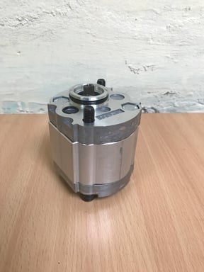 Bơm bánh răng Hydro Tek-Korea GO21N