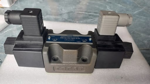 Van DSG-03-3C2-A100-N-50